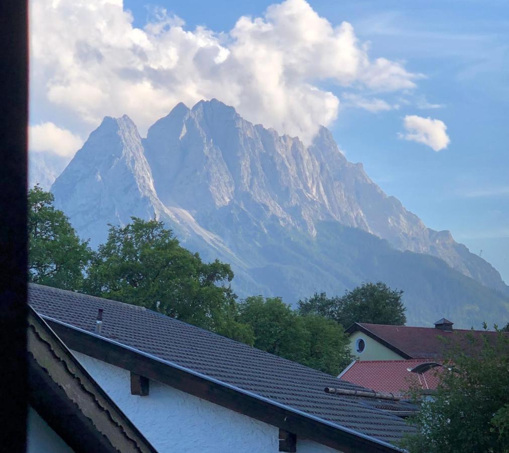 Landhaus Alpenblick Apartment Garmisch-Partenkirchen Exterior foto